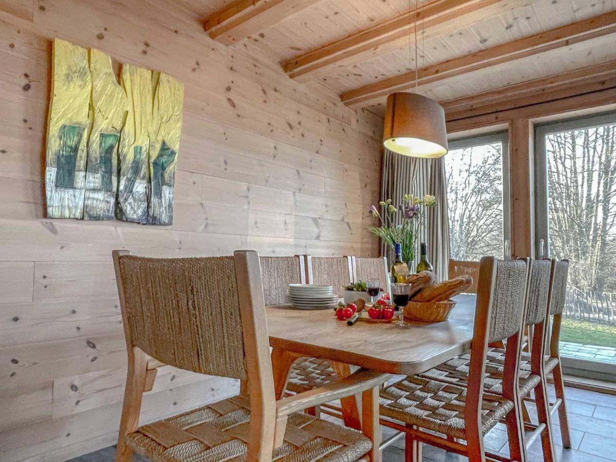Traumhaff Kuestenchalets - Einzigartige Chalets An Der Ostsee. Ganz Aus Laerchenholz Mit Kamin Und Sauna Vogelsang-Warsin Экстерьер фото